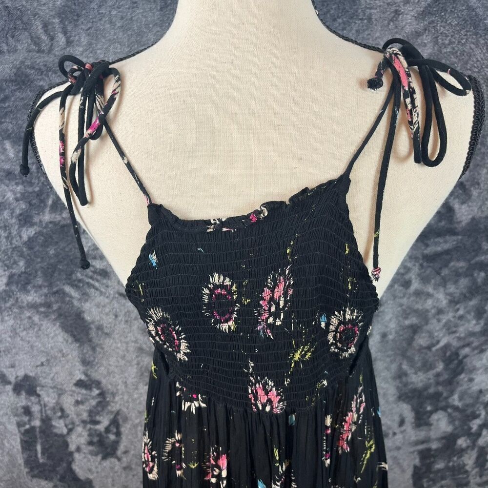 Free People intimately Garden Party Maxi Dress Tiered Smocked Women's M Black * - Picture 8 of 12